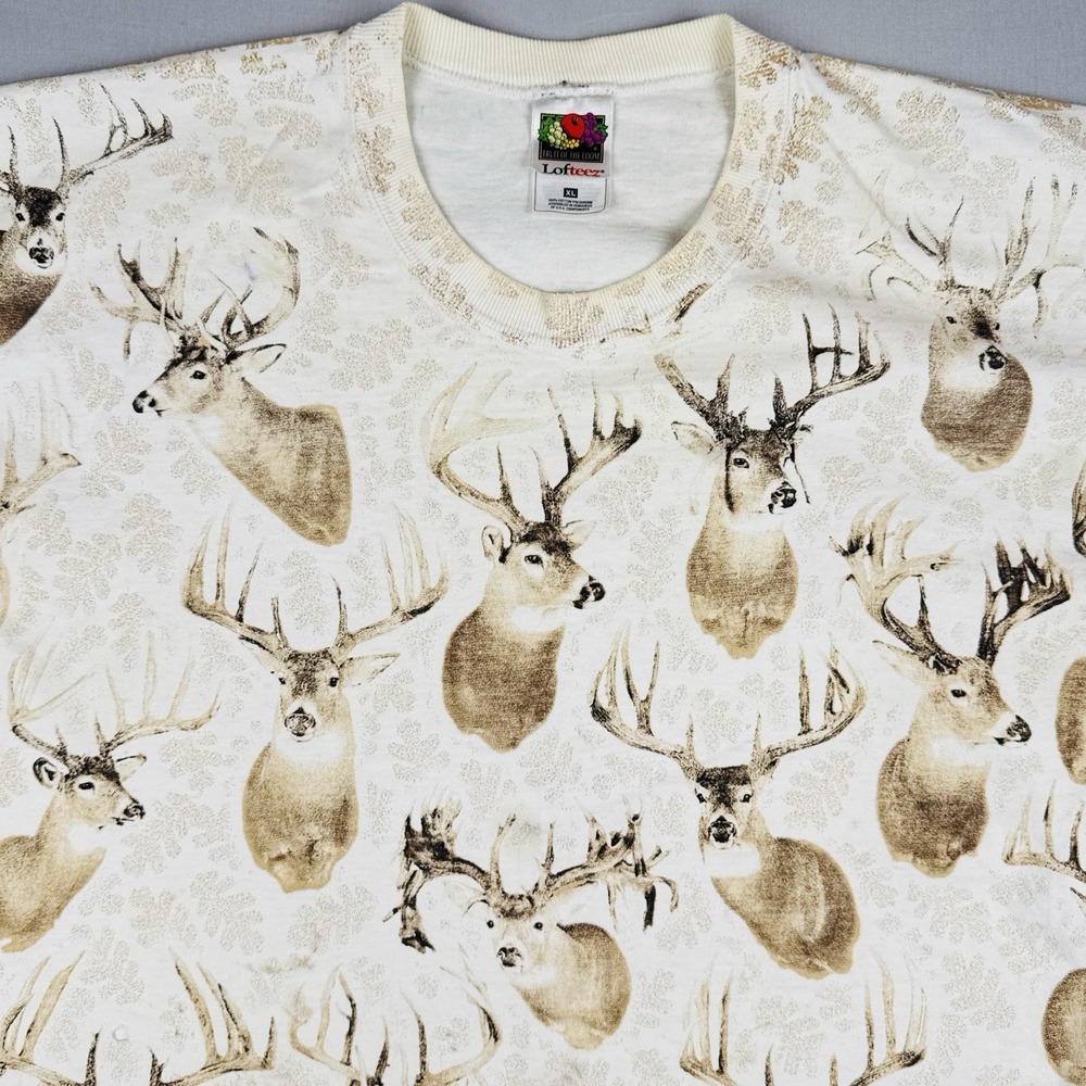 Vintage 90s Whitetail Deer Hunting AOP T Shirt Size XL Nature Trophy Bucks